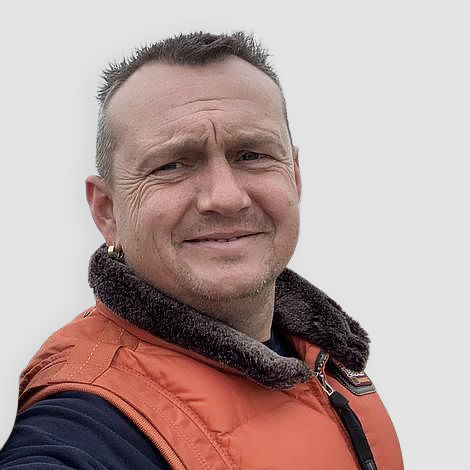 Maurice Sprenger, Inhaber von Sprenger Holz- und Bautenschutz Berlin